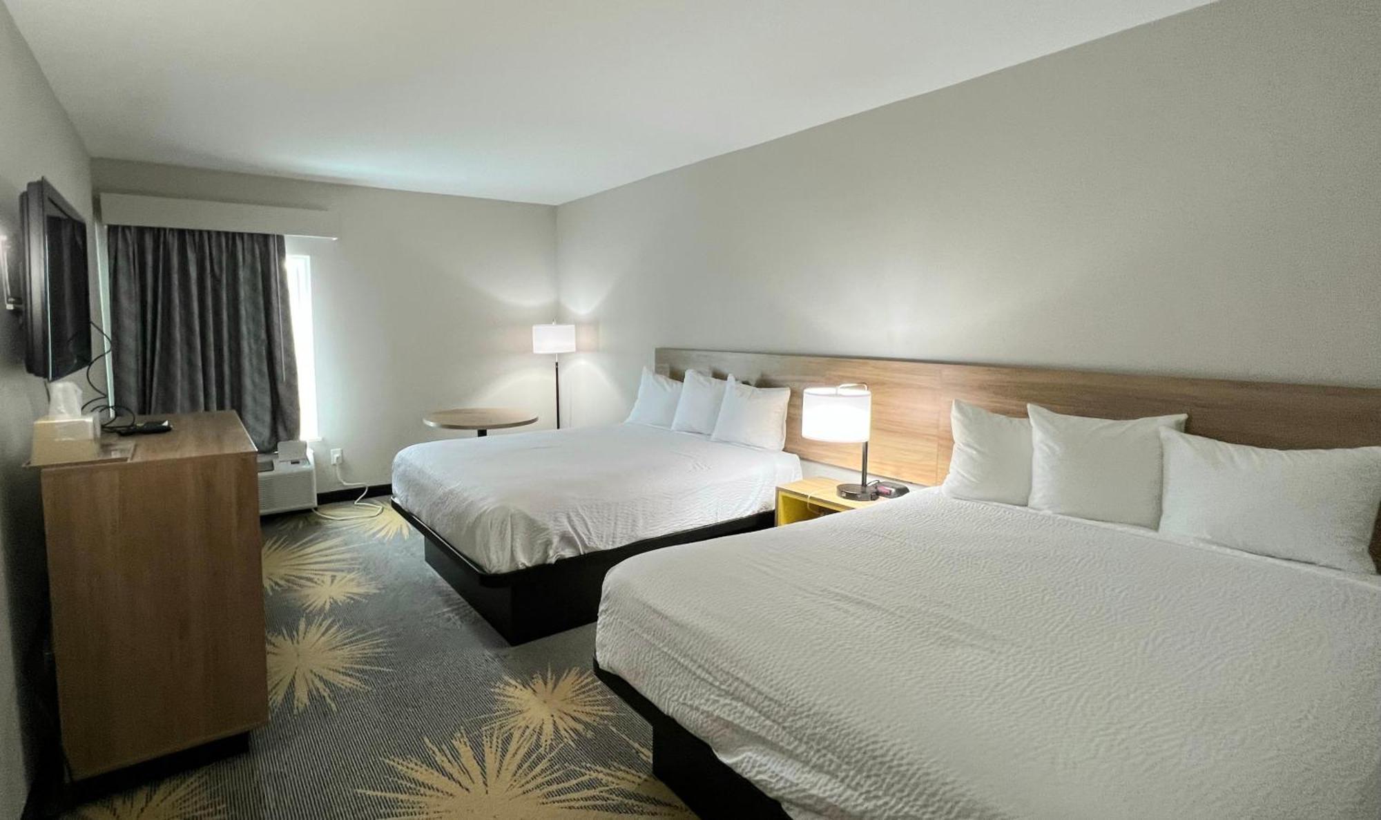 Days Inn By Wyndham Laplace- New Orleans Exterior foto